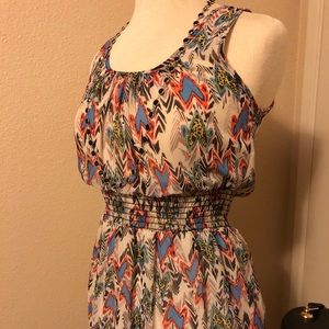 Multicolored Point Top.